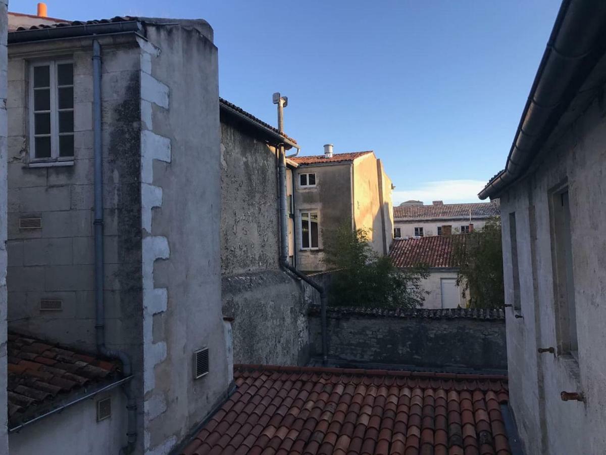 Appart Calme & Moderne Au Coeur De La Ville + Wifi La Rochelle  Eksteriør bilde